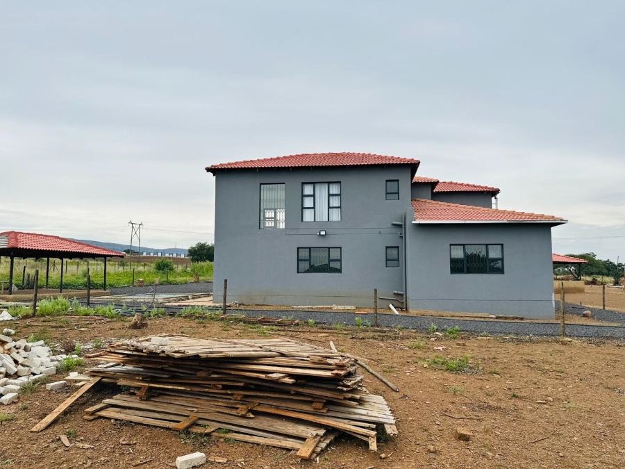 4 Bedroom Property for Sale in Hartbeespoort North West